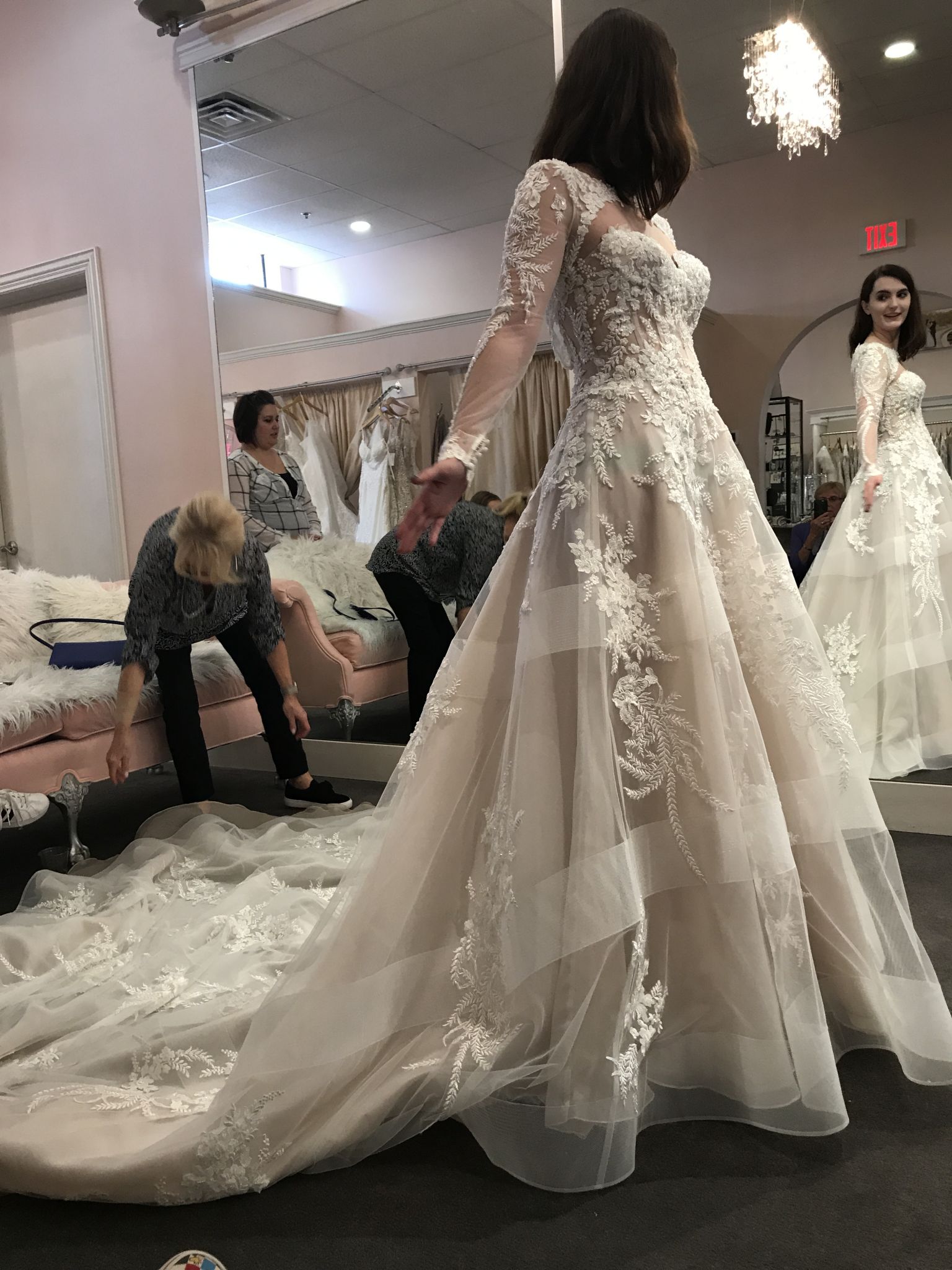 Mark Zunino Z6131 / Colette – Nearly Newlywed