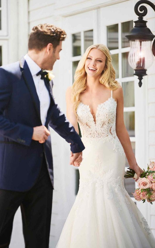 marmaid.no.1 Martina Liana Textured Mermaid Wedding Dress / 906 – Nearly