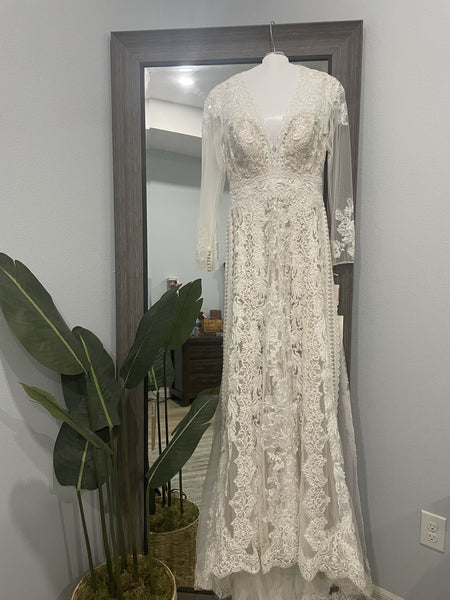 Melissa sweet linear sales lace wedding dress