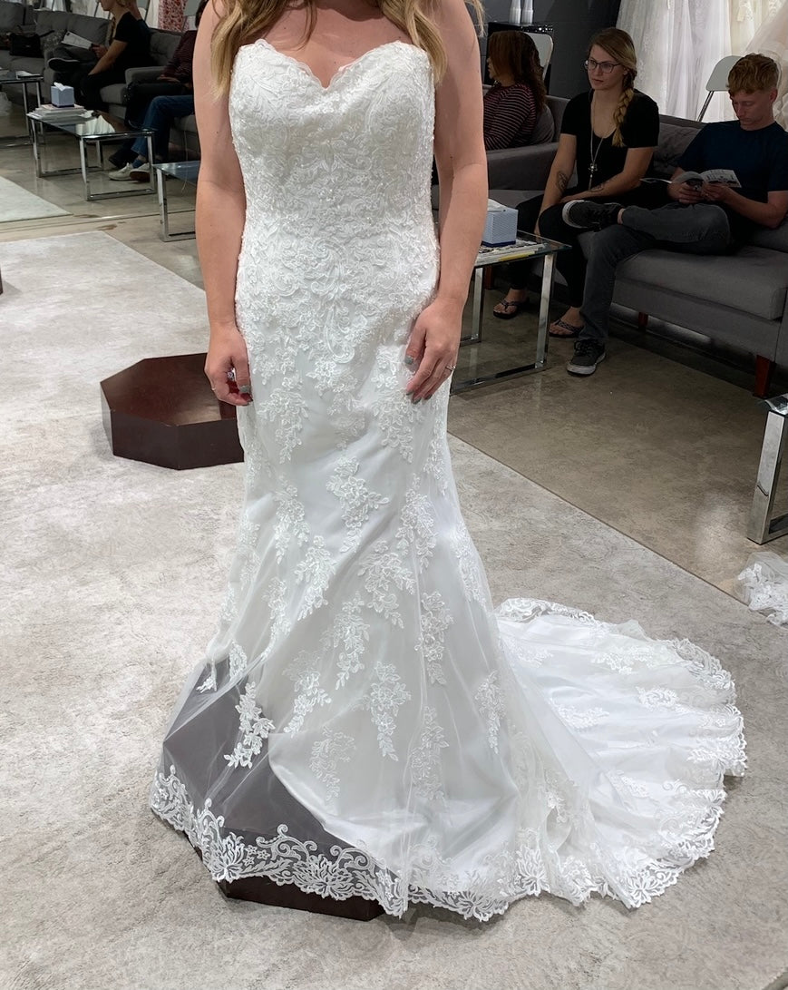 Mia Solano Petra / M1865L – Nearly Newlywed