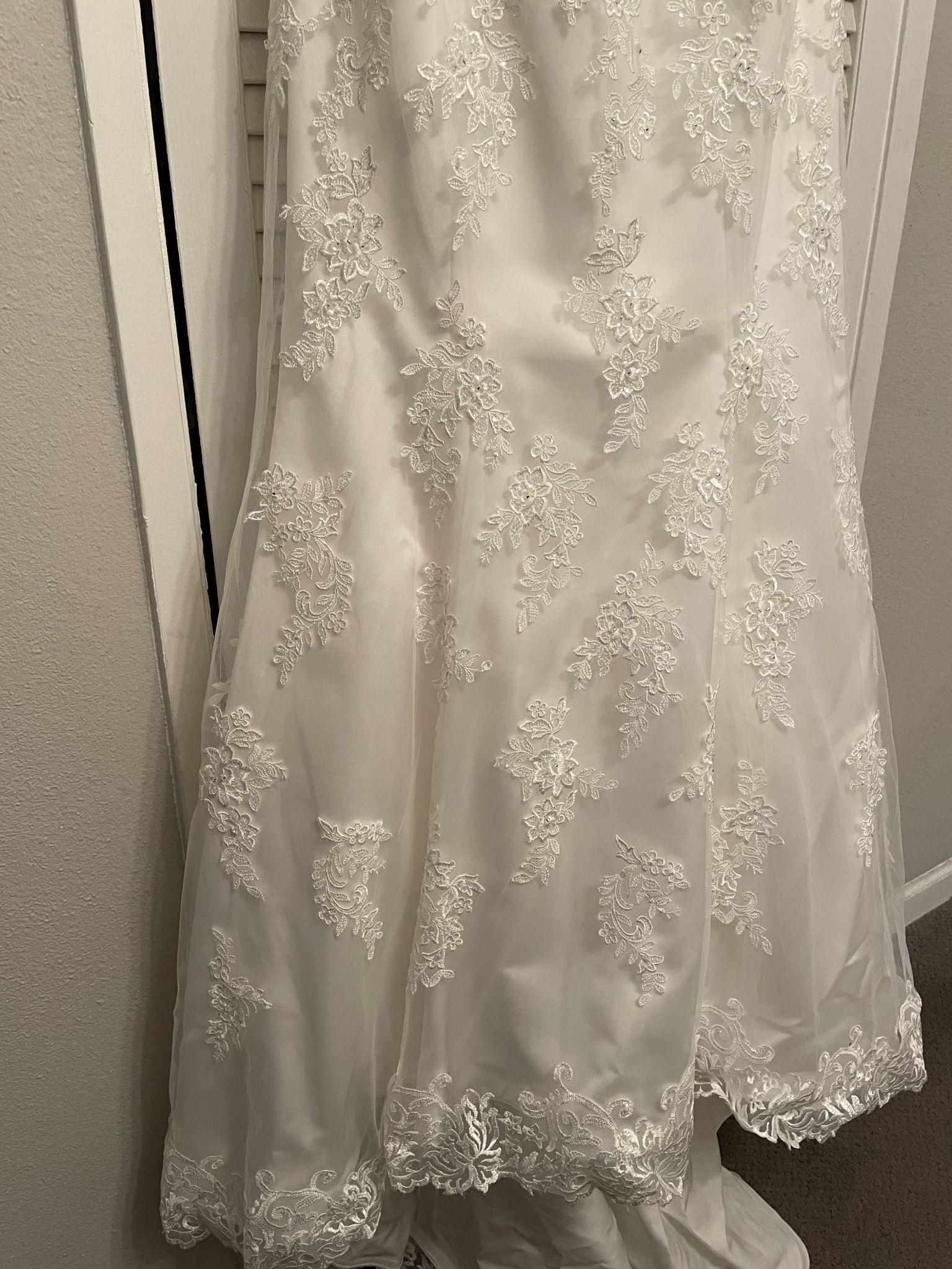 Mia Solano Petra / M1865L – Nearly Newlywed