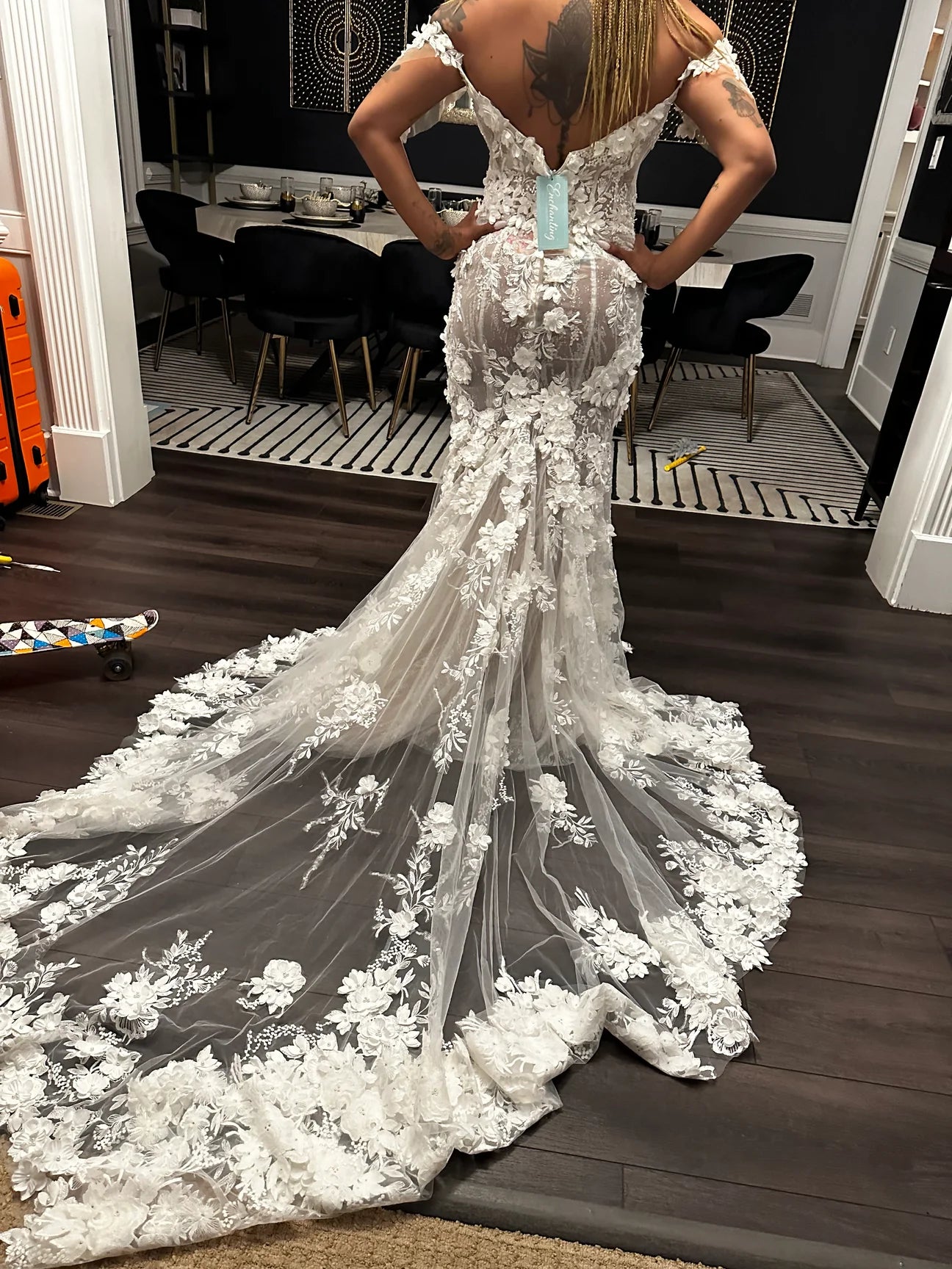 Mon Cheri 122171 – Nearly Newlywed