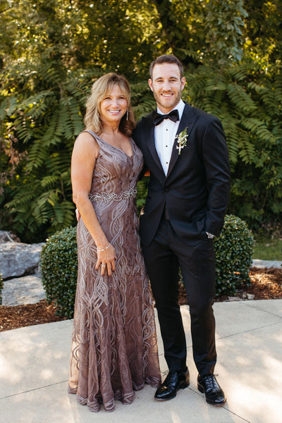 Pre owned mother cheap of the bride dresses