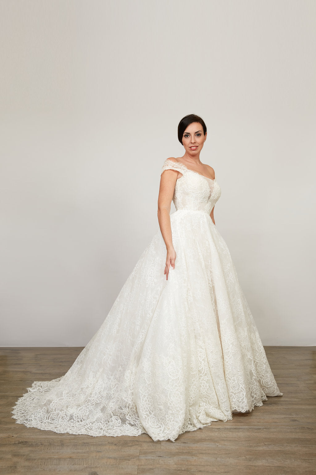 Monique Lhuillier Madeline – PreOwnedWeddingDresses