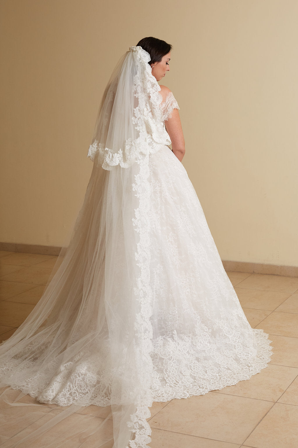 Monique Lhuillier Madeline – PreOwnedWeddingDresses