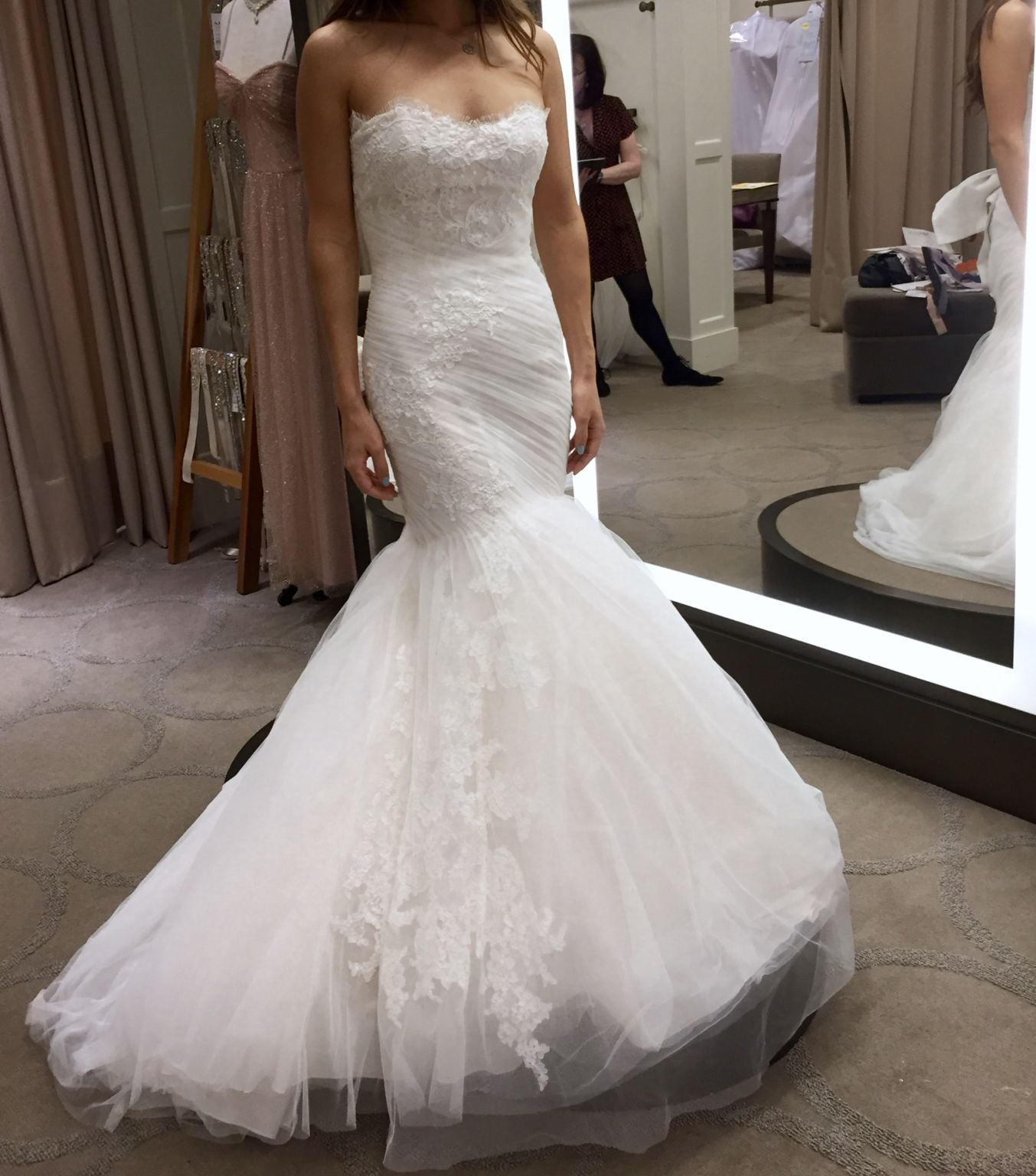Monique Lhuillier BL1516 – Nearly Newlywed
