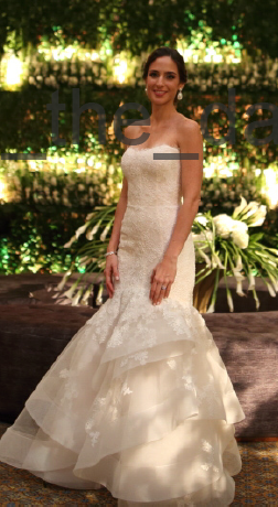 Monique Lhuillier Saffron – Nearly Newlywed