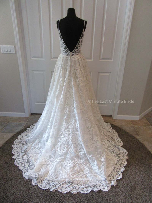 Mori Lee Kasey 8204 – Nearly Newlywed