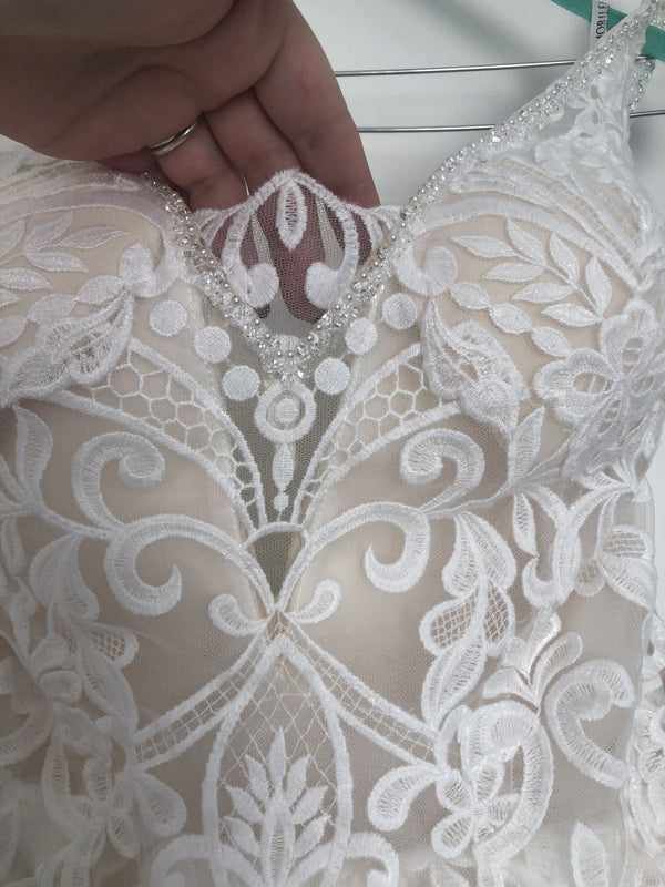 Mori Lee 8204 – Nearly Newlywed