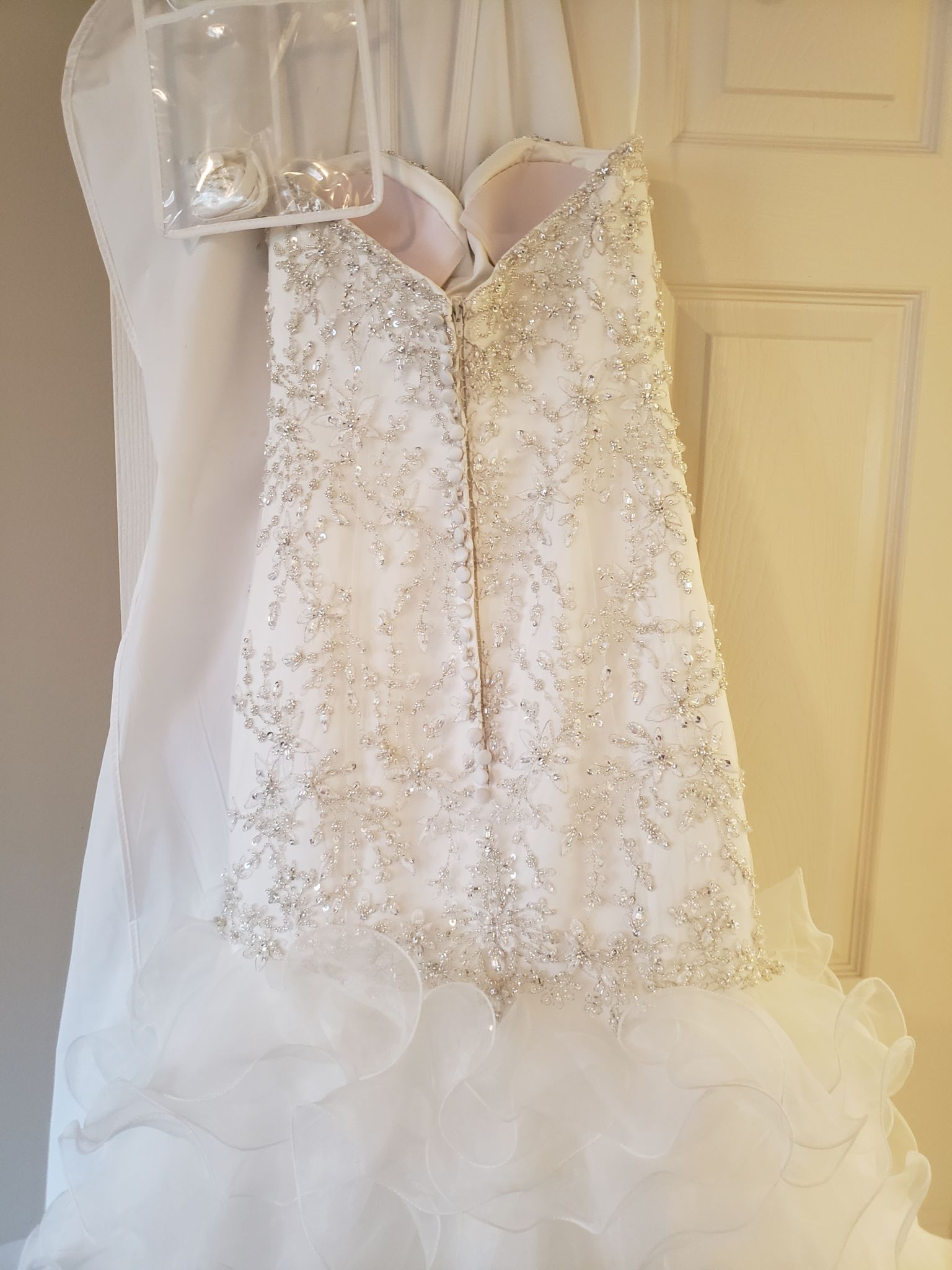 新品未使用のMori Lee  ウエディングドレス♡ カラードレス特集💜】 こちらのドレスはの #lulufeliceさんの