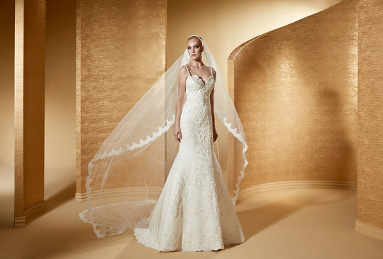 Nicole Spose ROMANCE 17829