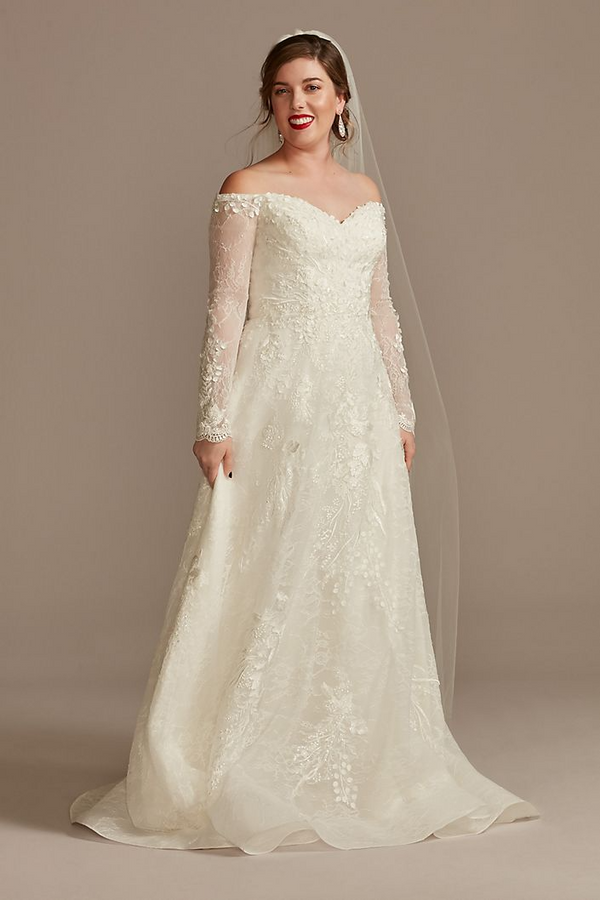 ウェディングドレス oleg cassini Oleg Cassini Illusion Cap Sleeve Wedding Dress | David's Bridal