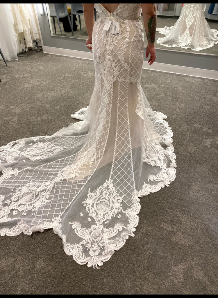 oleg cassini mermaid dress David's Bridal Oleg Cassini Spring 2016