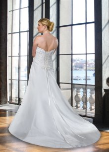 Other DaVinci Bridal 8521 Size 20 – Nearly Newlywed