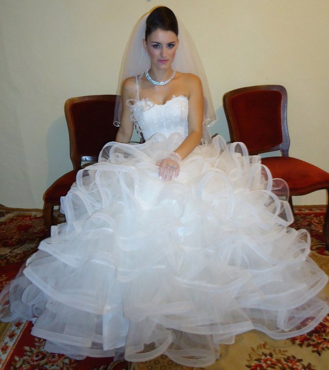 Other Herve Mariage – Nearly Newlywed