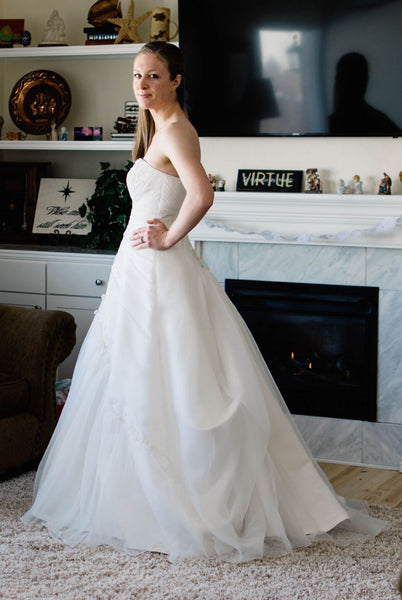 Lauren on sale james bridal