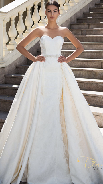 Other Tina Valerdi - Linda