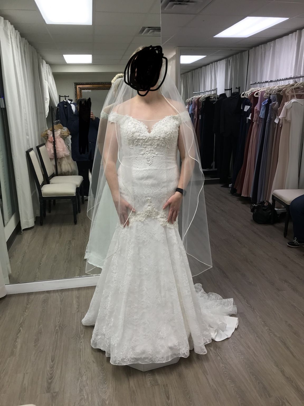 Preowned wedding shop dresses los angeles