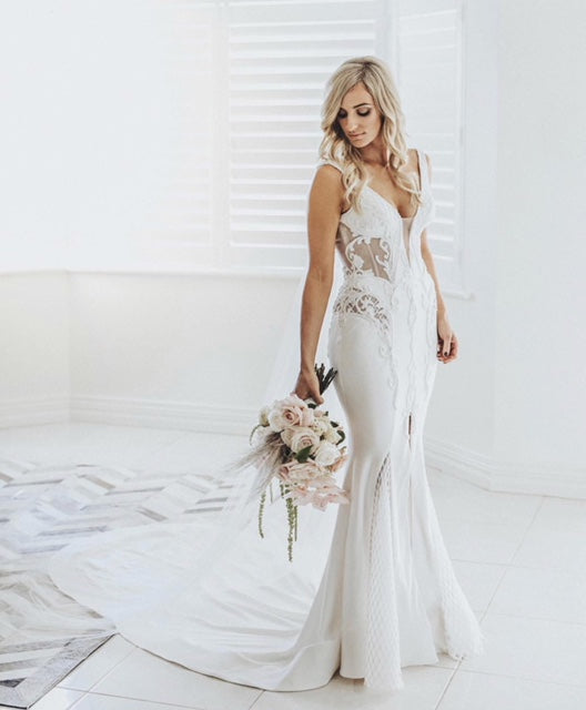 Pallas Couture Barclay