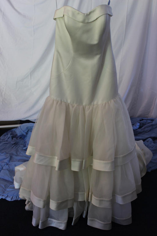 Priscilla of Boston 18258