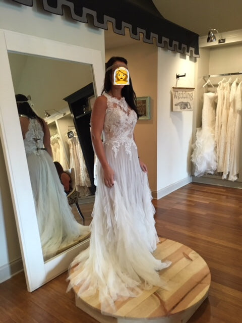 Pronovias draconia sale