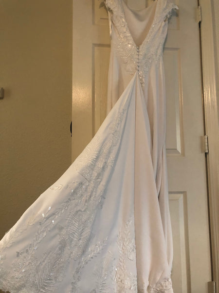 Anitra wedding dress by Pronovias — Bridal Rogue Gallery