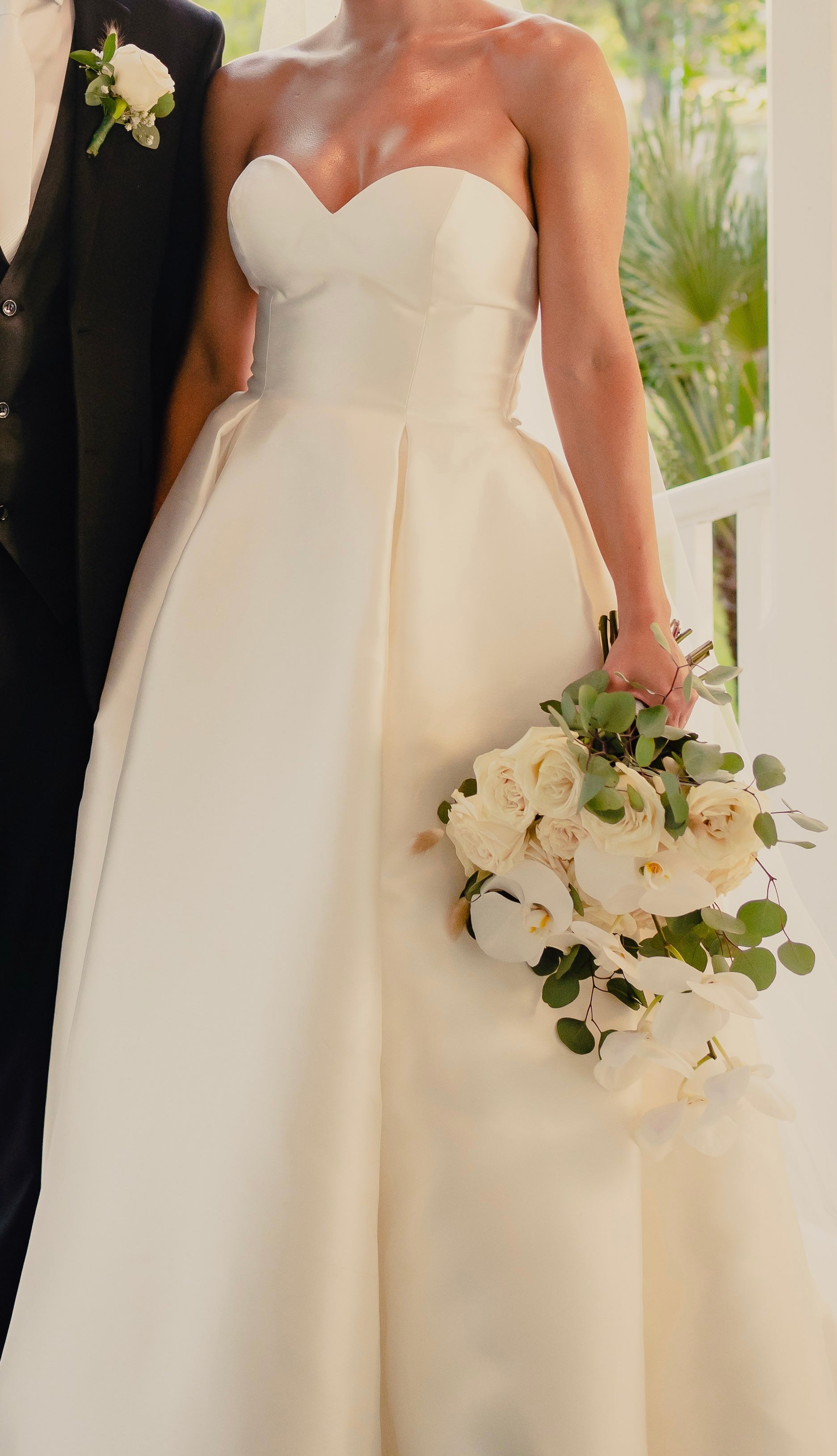 Pronovias Close Iconic Dress – Nearly Newlywed