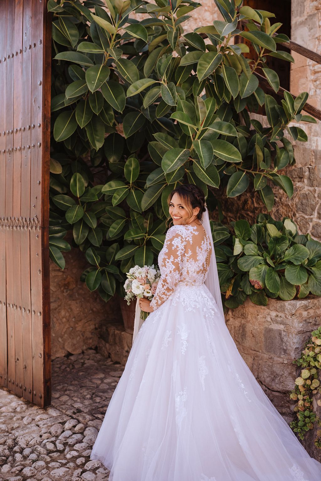 Pronovias Drizana – Nearly Newlywed