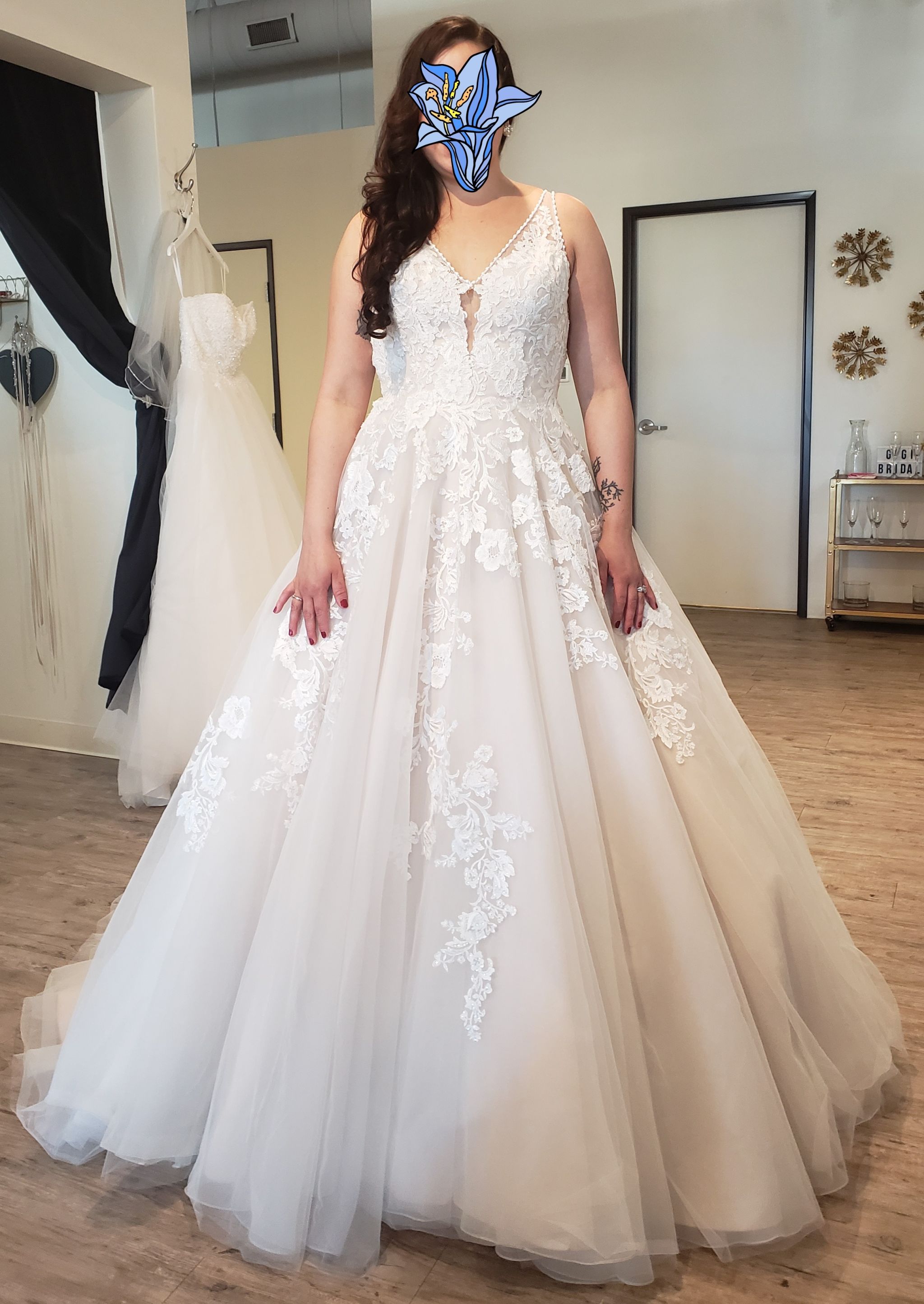 Elsira pronovias 2025