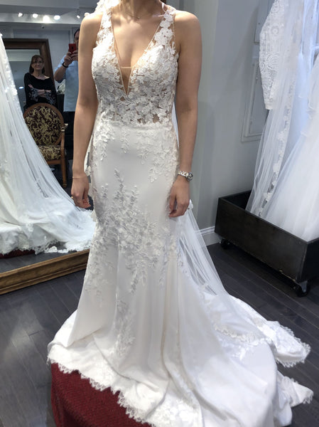 Alcyone pronovias outlet