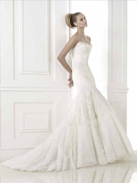 Pronovias Basel