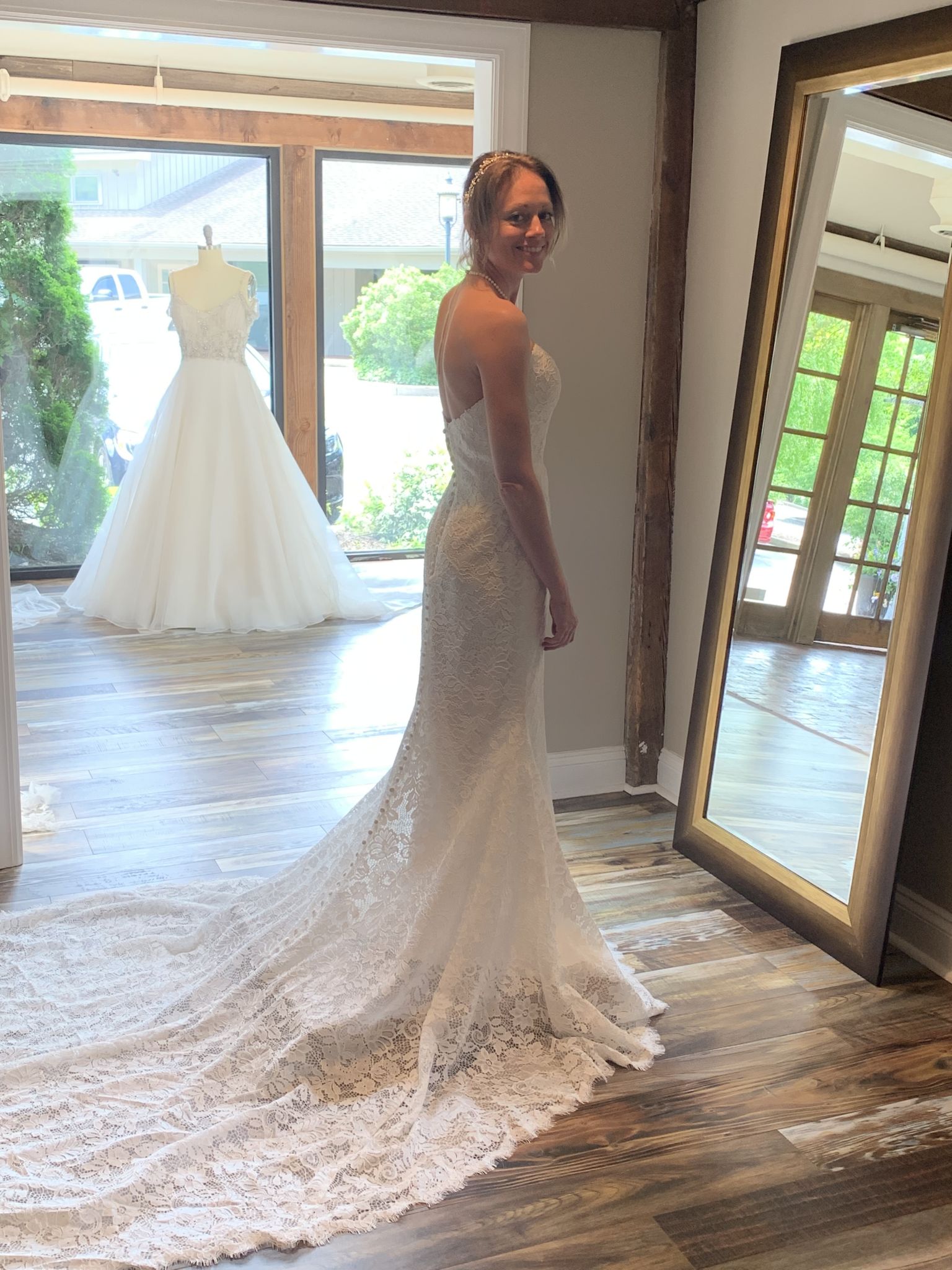 Pronovias Eithel Nearly Newlywed