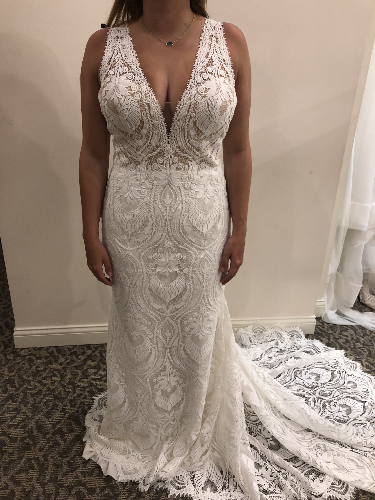 Pronovias magnolia on sale