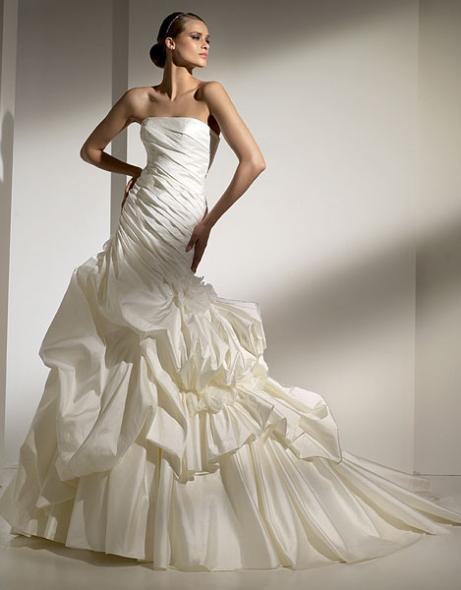 mermaid wedding dresses 2011 Pronovias Mercadal – Nearly Newlywed