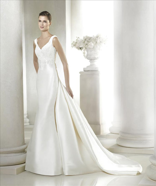 Pronovias San Patrick Saela – Nearly Newlywed