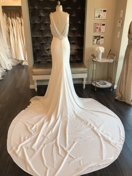 Pronovias eol outlet