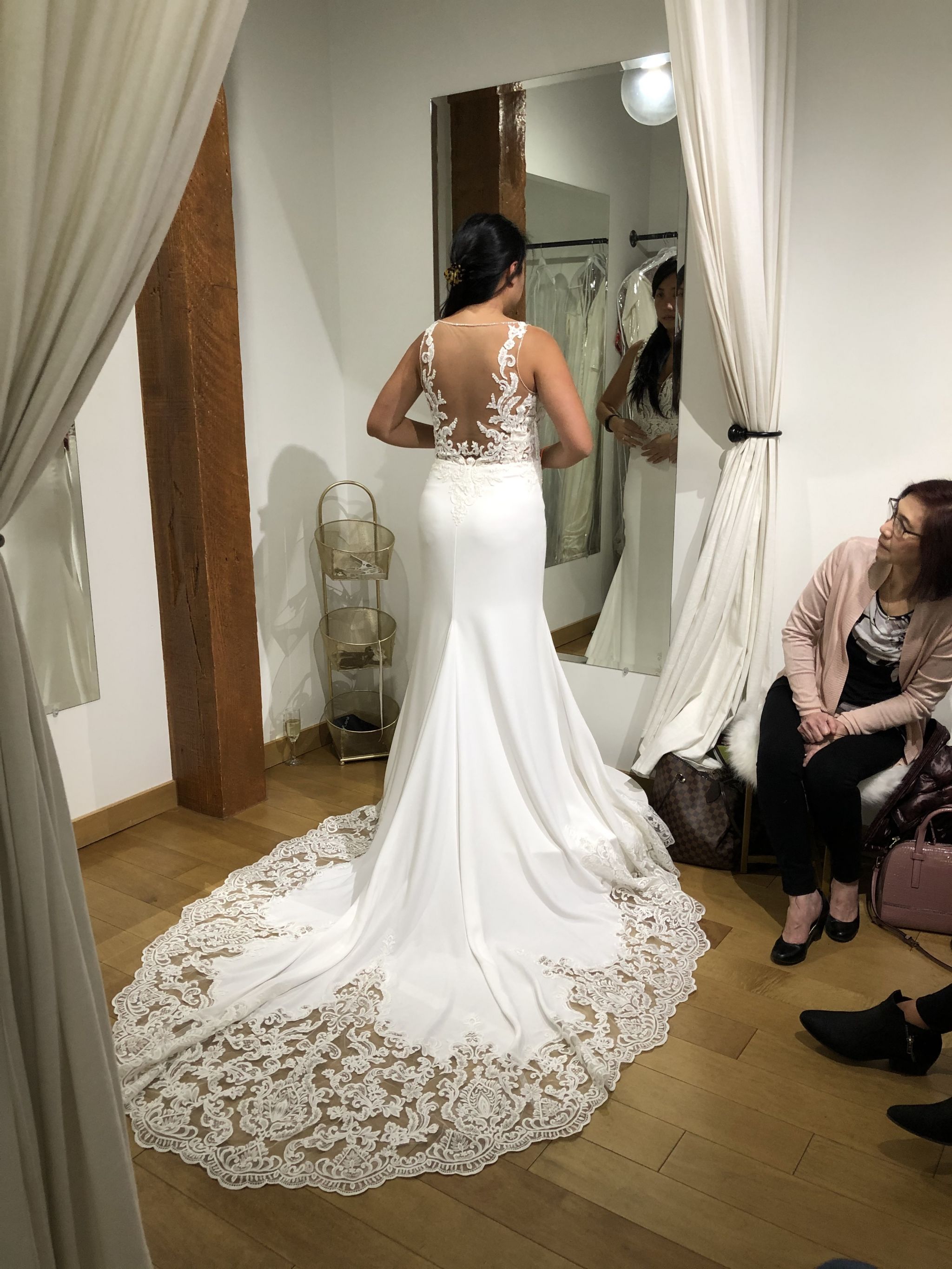 ＊PRONOVIAS＊ Erandi ウェディングドレス Pronovias Erandi – Nearly Newlywed