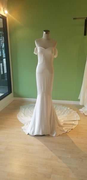 Pronovias hotsell raciela dress