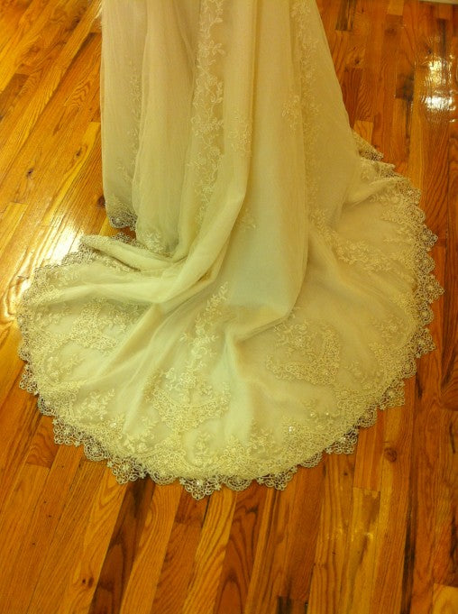 Pronovias San Patrick / Prado – Nearly Newlywed