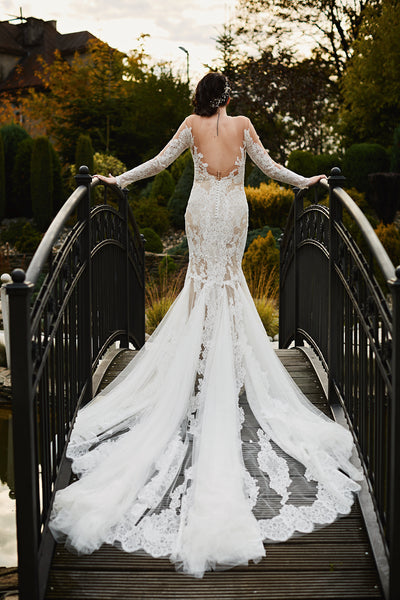 Pronovias vicki shop