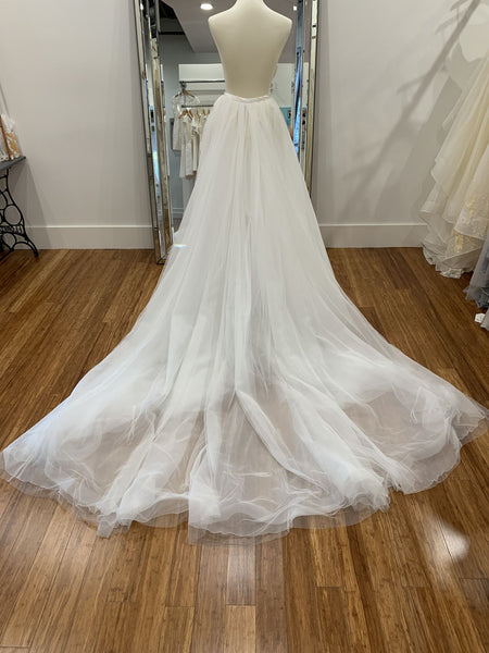 Ninfa Skirt Wedding Accessory - Pronovias - Wedding Atelier NYC