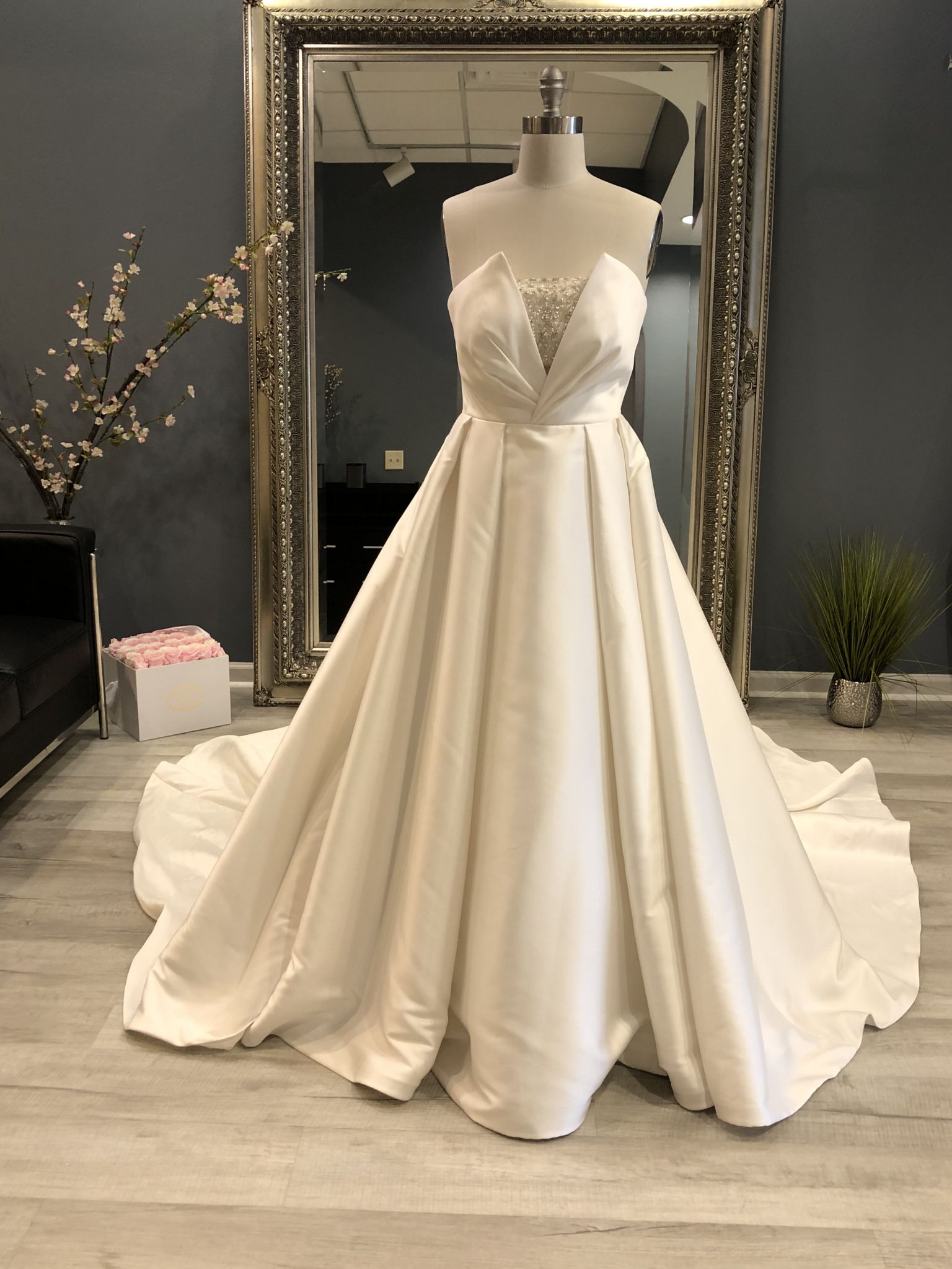 Pronovias phoebe best sale