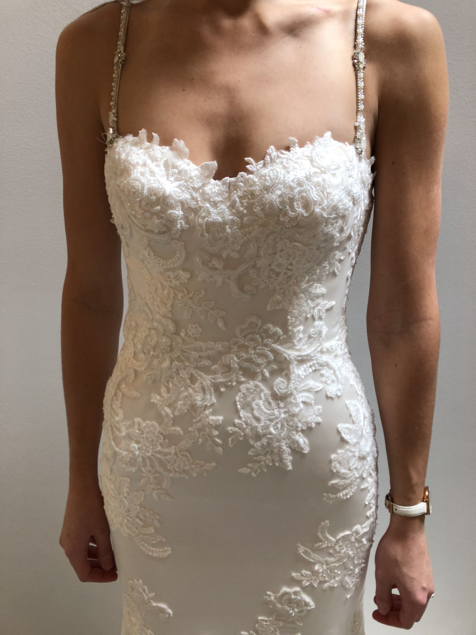 Pronovias drens 2025