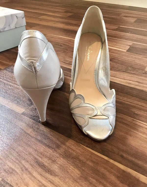 Rachel Simpson – Nearly Newlywed