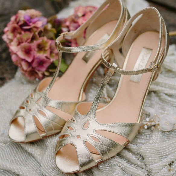 Rachel Simpson – Nearly Newlywed