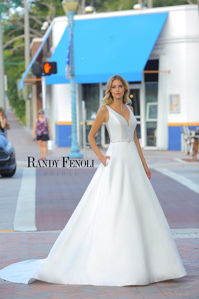 Randy Fenoli Bridal Show – Stock Editorial Photo ©, 53% OFF