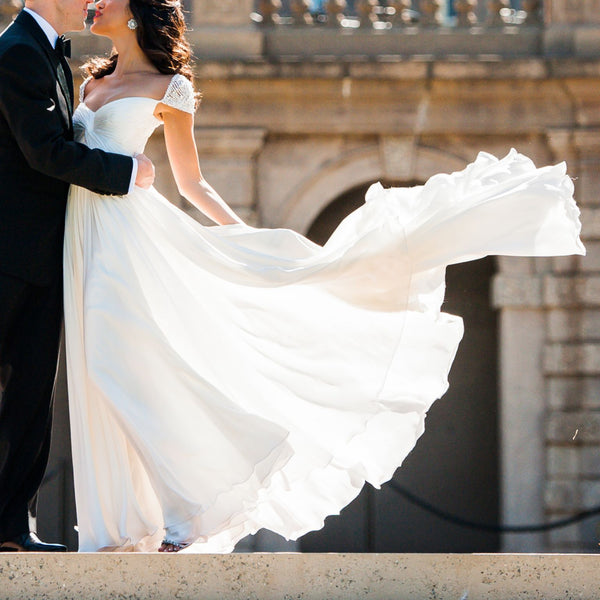 Reem Acra Olivia Wilde  Used wedding dresses, Strapless wedding dress,  Wedding dresses