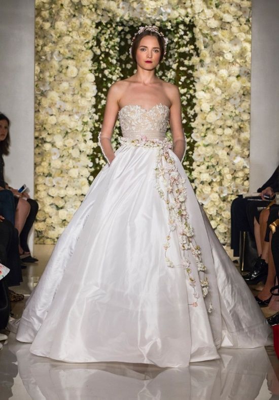 Reem Acra I'm Awesome Gown – Nearly Newlywed