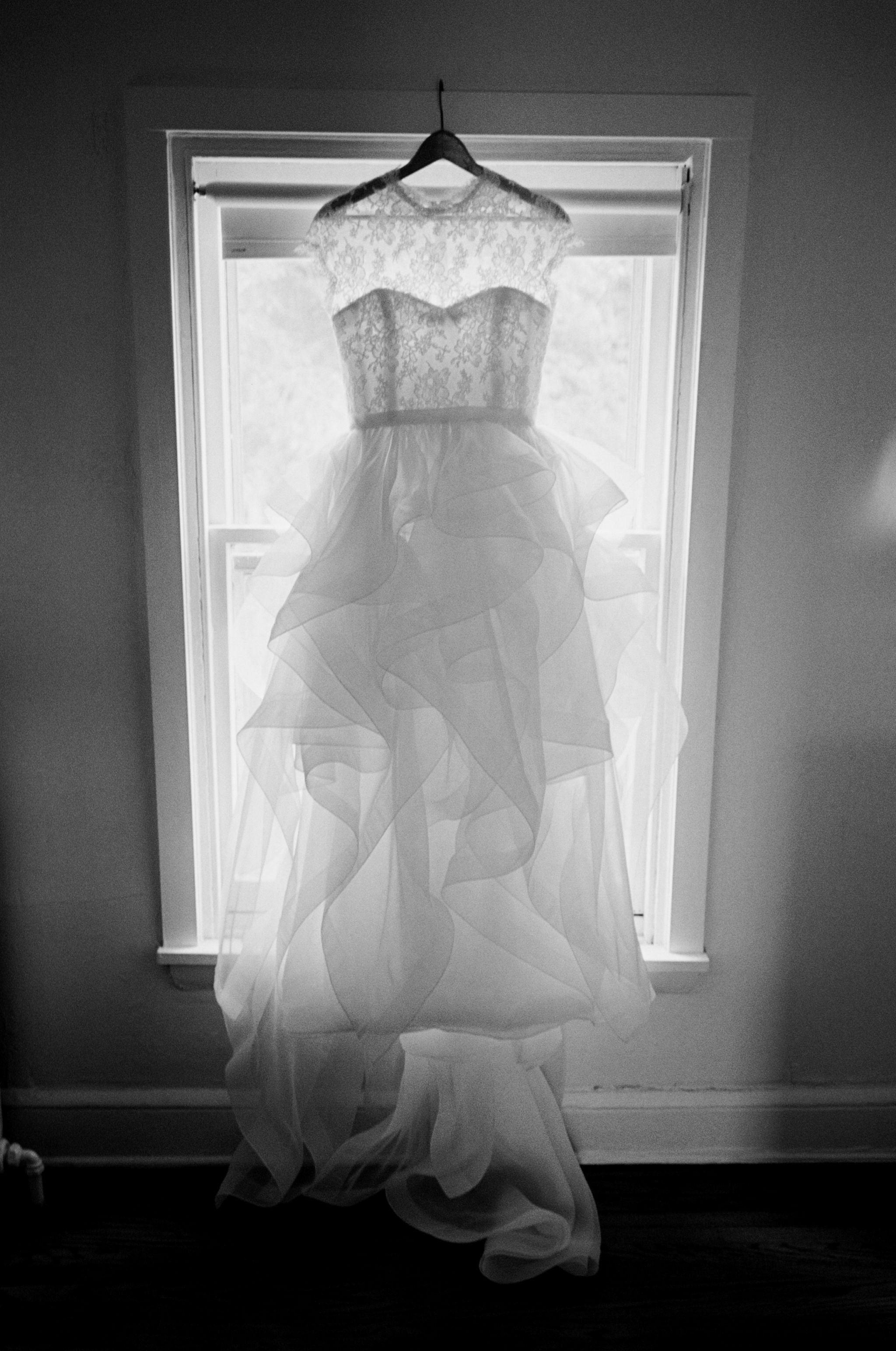 スーツ・フォーマル・ドレス Reem Acra Nissa Reem Acra Nissa – Nearly Newlywed
