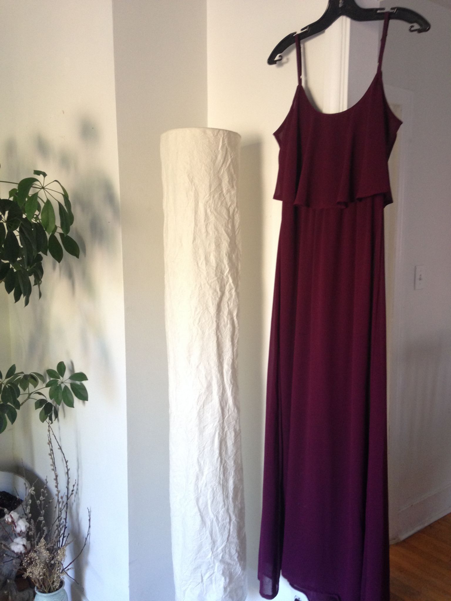 Show newest Me Your Mumu Caitlin Ruffle Maxi Dress Merlot Small